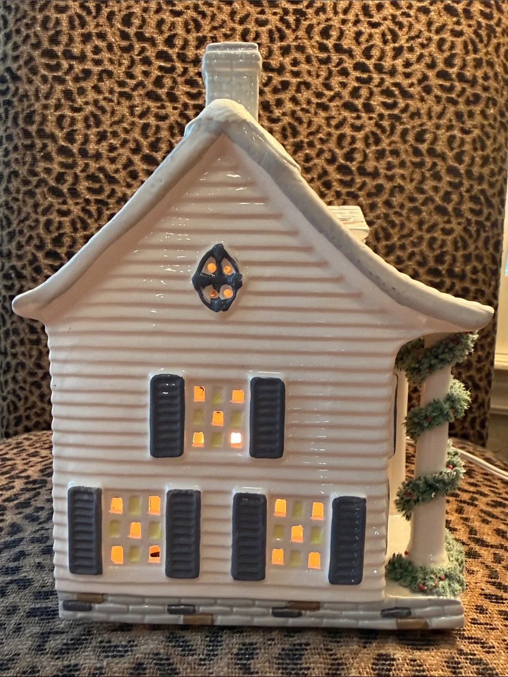 (Retired) Department 56 The Original Snow Village. “Cumberland”.
